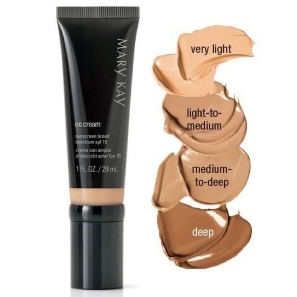 MK CC Cream light to medium shade - Picture 2 of 7